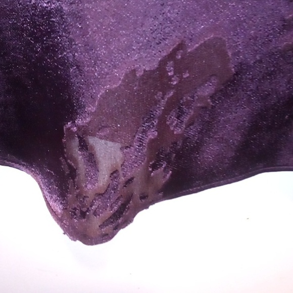 NWT - DKNY ARTISAN CHIC Dark Wine Sleeveless Blouse - Size Large - Picture 8 of 11